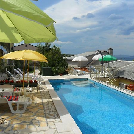 Apartments Zlato - With Pool Сень Экстерьер фото